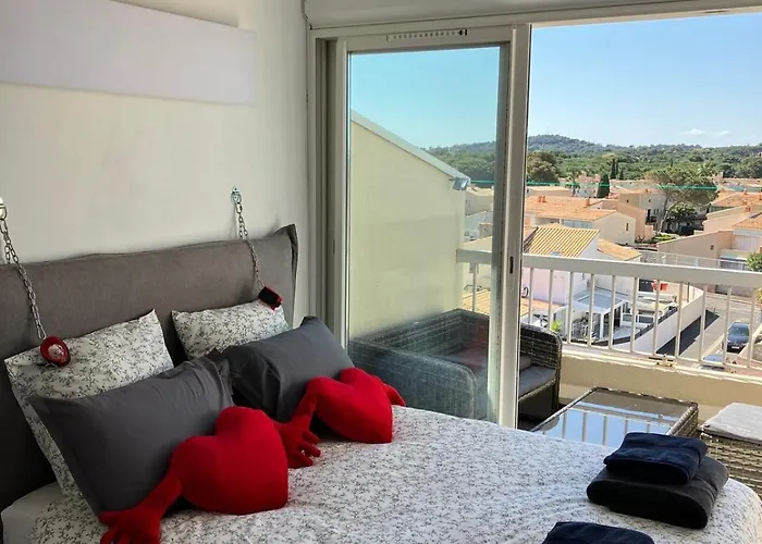 דירה Naturiste Cap D'agde Port Soleil 606 אגדה